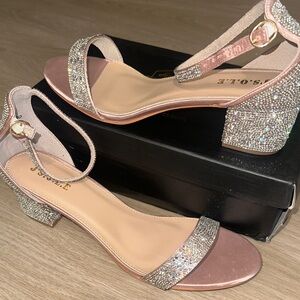 Women's Nude Glitter Heels
